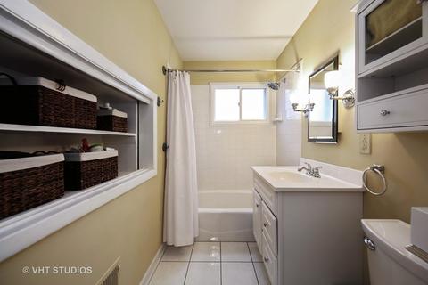 703 Cadillac Dr, Wheaton, IL 60187 photo 10