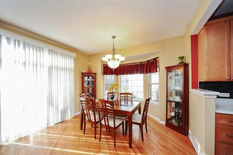4533 Jenna Rd, Glenview, IL 60025 photo 4