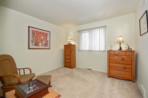 2303 185th St, Lansing, IL 60438 photo 9