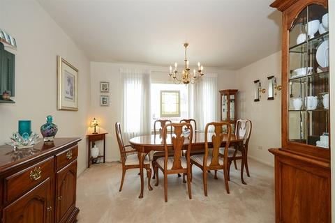 2303 185th St, Lansing, IL 60438 photo 4