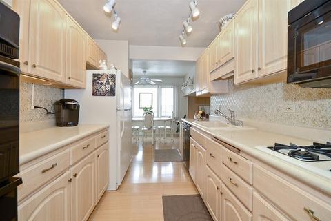 2303 185th St, Lansing, IL 60438 photo 3
