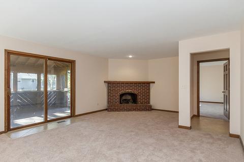 26 Greenridge Rd, Elgin, IL 60120 photo 6