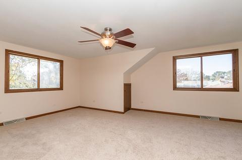 26 Greenridge Rd, Elgin, IL 60120 photo 13