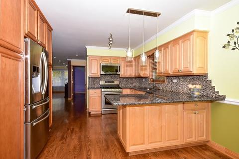 3608 Ruby St, Franklin Park, IL 60131 photo 4