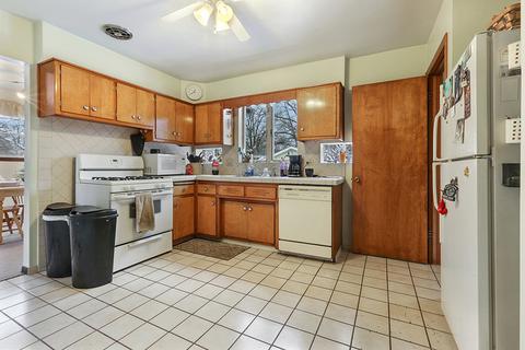 3923 213th Pl, Matteson, IL 60443 photo 4
