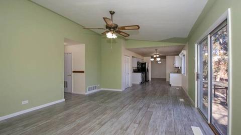 1213 S Appletree Ln, Bartlett, IL 60103 photo 11