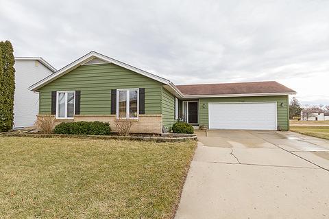 2199 Savannah Rd, Elgin, IL 60123 photo 1