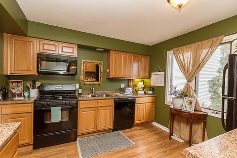 2199 Savannah Rd, Elgin, IL 60123 photo 7