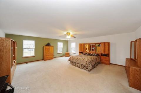 830 Vera Ln, Wheeling, IL 60090 photo 10