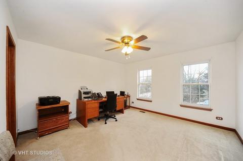 830 Vera Ln, Wheeling, IL 60090 photo 14
