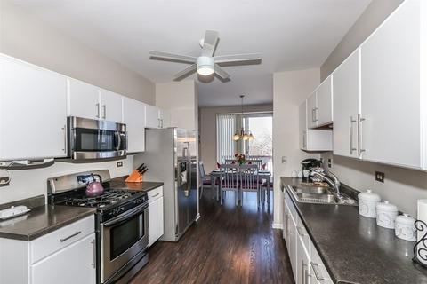 235 Grandview Ct, Algonquin, IL 60102 photo 6