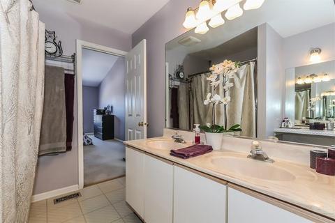 235 Grandview Ct, Algonquin, IL 60102 photo 15
