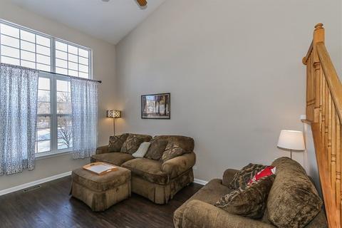 235 Grandview Ct, Algonquin, IL 60102 photo 4