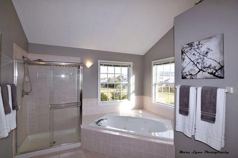 1303 Bay Meadows Dr, Bartlett, IL 60103 photo 17