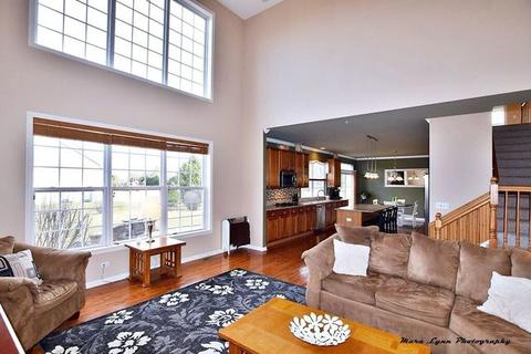 1303 Bay Meadows Dr, Bartlett, IL 60103 photo 13