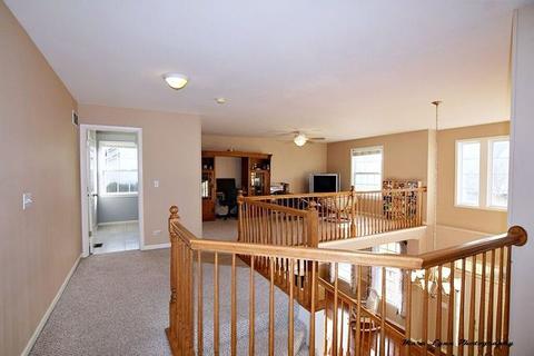 1303 Bay Meadows Dr, Bartlett, IL 60103 photo 15