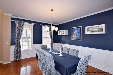 1303 Bay Meadows Dr, Bartlett, IL 60103 photo 4