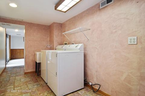 820 University Pl, Wheaton, IL 60187 photo 18