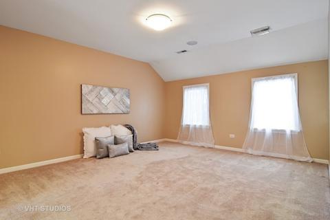 820 University Pl, Wheaton, IL 60187 photo 7