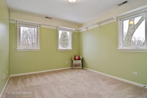 820 University Pl, Wheaton, IL 60187 photo 11
