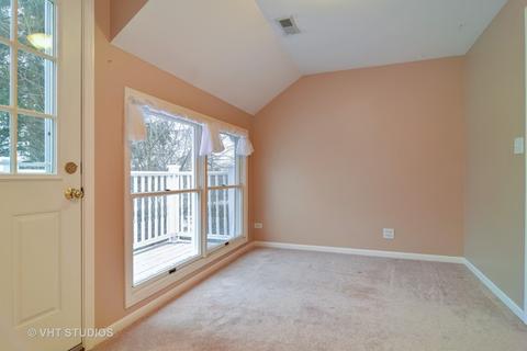 820 University Pl, Wheaton, IL 60187 photo 9