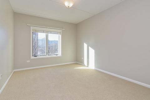 1675 Mill St #404, Des Plaines, IL 60016 photo 7