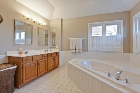 1465 Polo Dr, Bartlett, IL 60103 photo 20