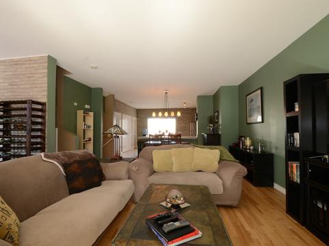 1210 W Grenshaw St, Chicago, IL 60607 photo 17