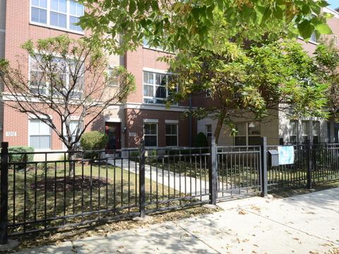 1210 W Grenshaw St, Chicago, IL 60607 photo 2