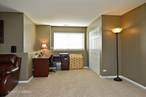 2218 Daybreak Dr, Aurora, IL 60503 photo 6