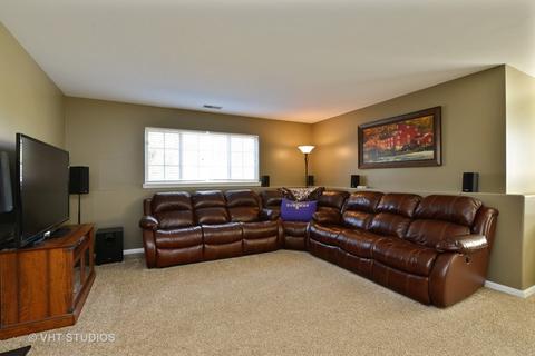 2218 Daybreak Dr, Aurora, IL 60503 photo 12