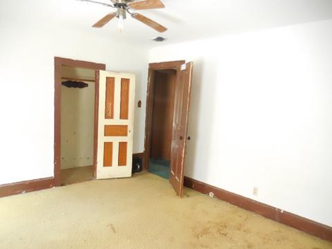 208 E 3rd St, Lostant, IL 61334 photo 15