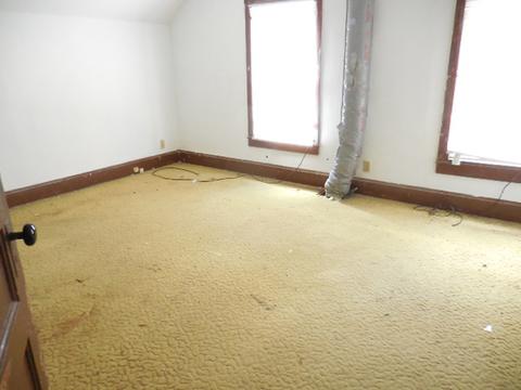208 E 3rd St, Lostant, IL 61334 photo 14
