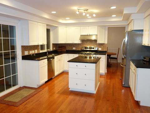 2 S521 Seneca Dr, Wheaton, IL 60189 photo 6
