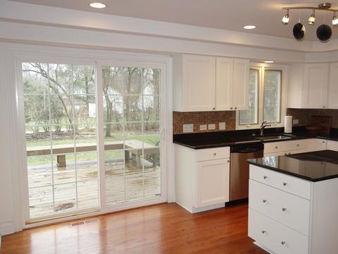 2 S521 Seneca Dr, Wheaton, IL 60189 photo 5