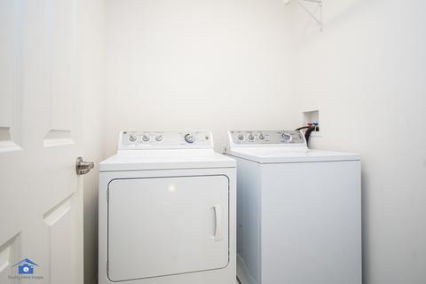 7527 Claridge Dr #B, Bridgeview, IL 60455 photo 9