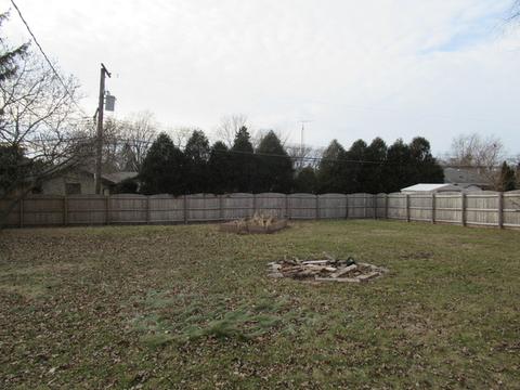 607 E Bevan Dr, Joliet, IL 60435 photo 22