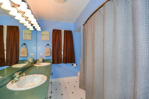 607 E Bevan Dr, Joliet, IL 60435 photo 16
