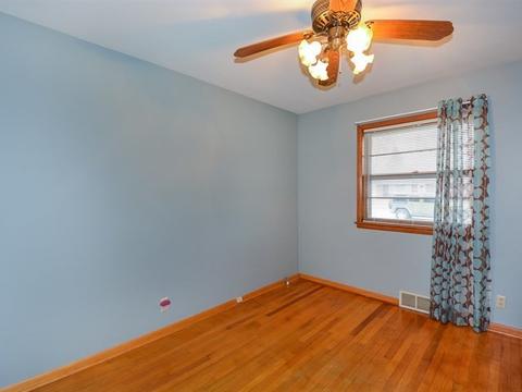 607 E Bevan Dr, Joliet, IL 60435 photo 10