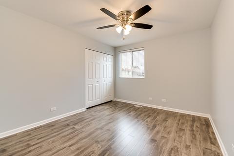 1120 Symphony Dr, Aurora, IL 60504 photo 17