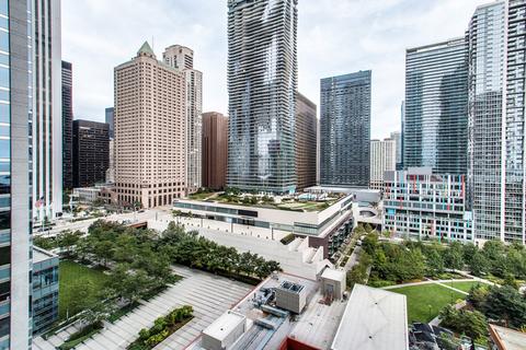 340 E Randolph St #1104, Chicago, IL 60601 photo 17