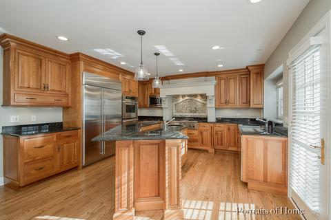 24 W735 Merrill Dr, Wheaton, IL 60189 photo 6