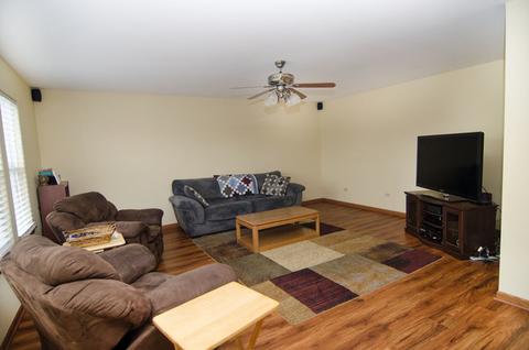 2706 Cedar Breaks Ct, Plainfield, IL 60586 photo 2