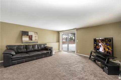 244 Polk Ct, Bartlett, IL 60103 photo 13