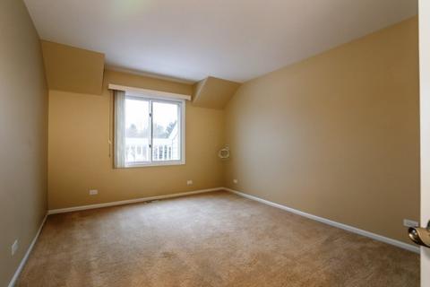603 Hackberry Ct E, Buffalo Grove, IL 60089 photo 10