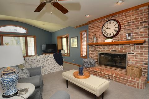 1202 Sunset Rd, Geneva, IL 60134 photo 11