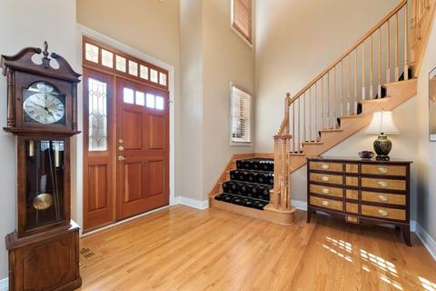 1566 Kittyhawk Ln, Glenview, IL 60026 photo 2