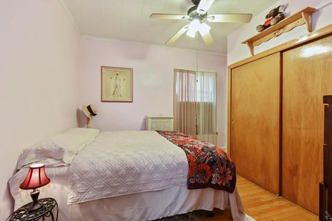 240 E 109th St, Chicago, IL 60628 photo 9