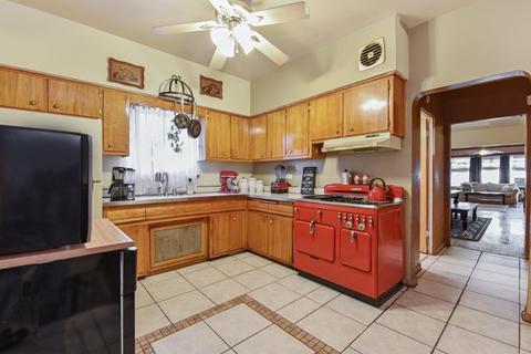 240 E 109th St, Chicago, IL 60628 photo 6