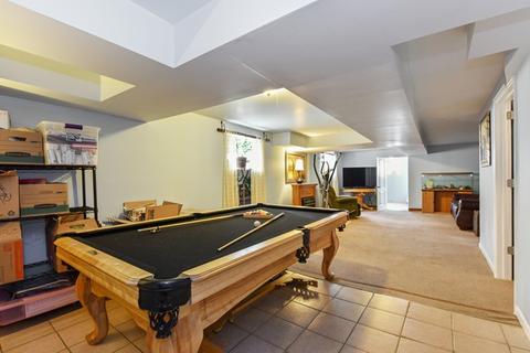 240 E 109th St, Chicago, IL 60628 photo 12